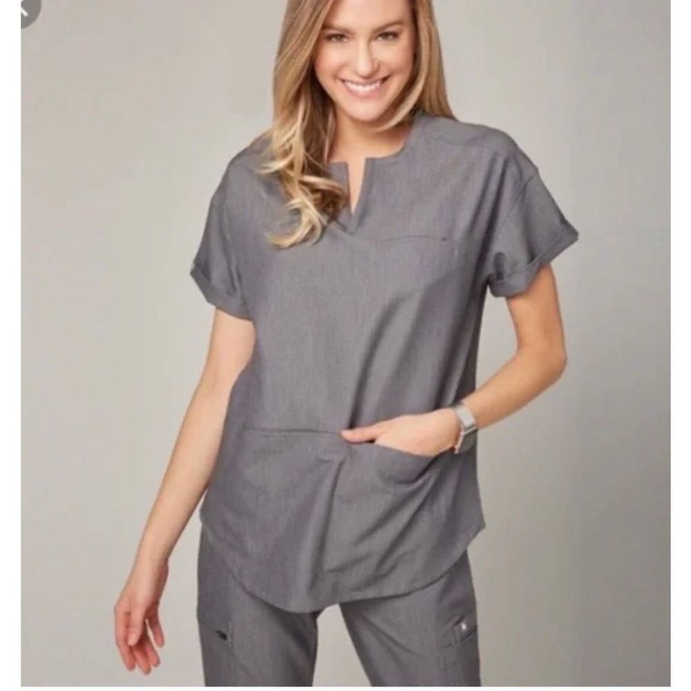 FIGS Cayo popover scrub top size small
